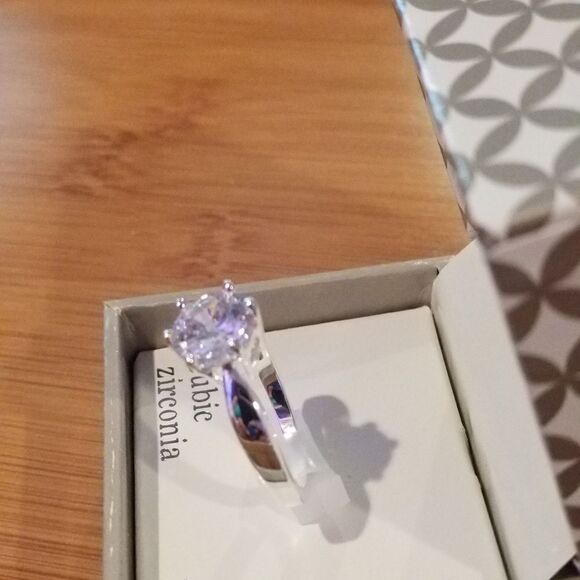 Pure Silver Ring - Picture 2 of 5